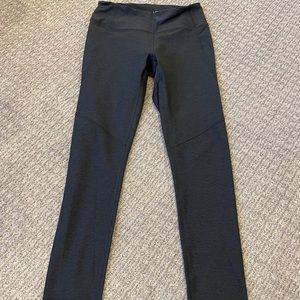 Black outdoor voices leggings